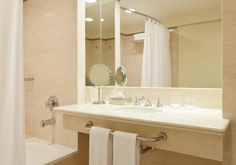 클럽 룸 킹침대, Sheraton Salta