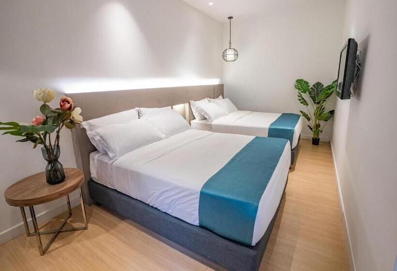 Familjesvit, Floresta Hotel Chinatown