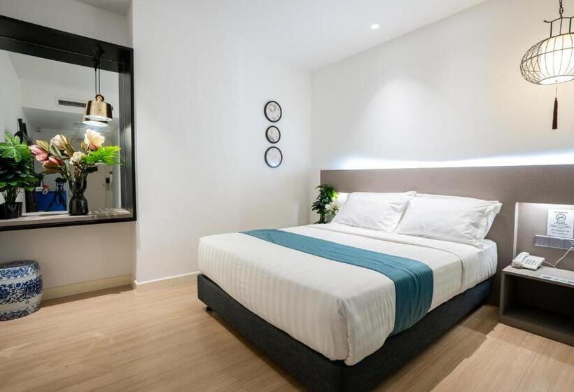 Standardrum, Floresta Hotel Chinatown