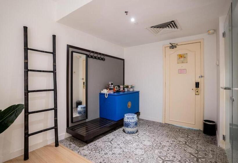 اتاق سوپریور سه تخته, Floresta Hotel Chinatown