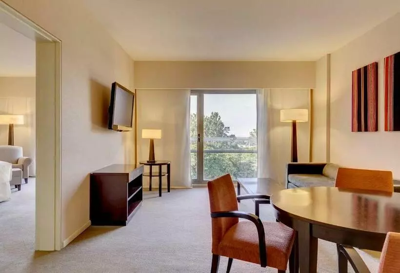 سوئیت کلاب, Sheraton Salta