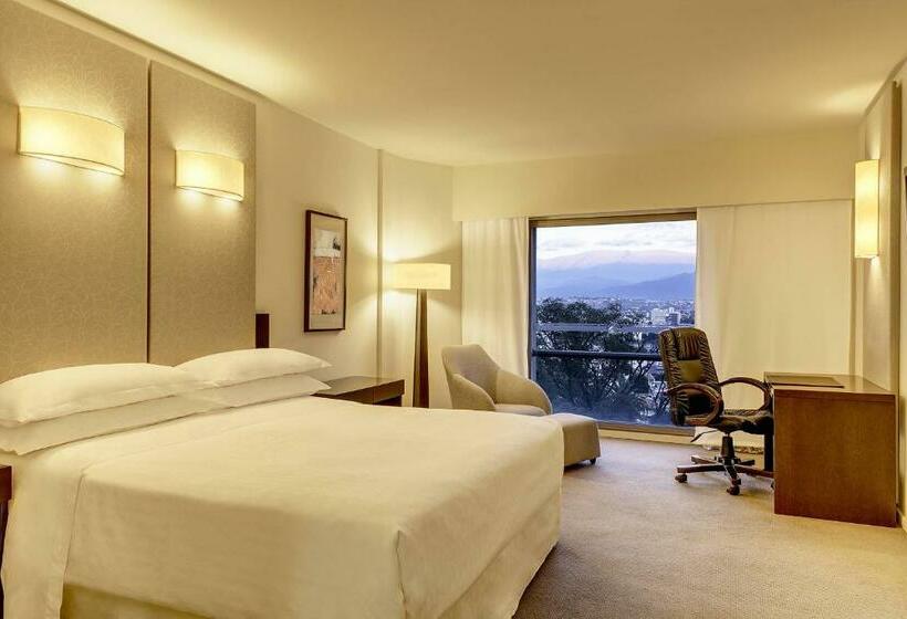 클럽 스위트, Sheraton Salta