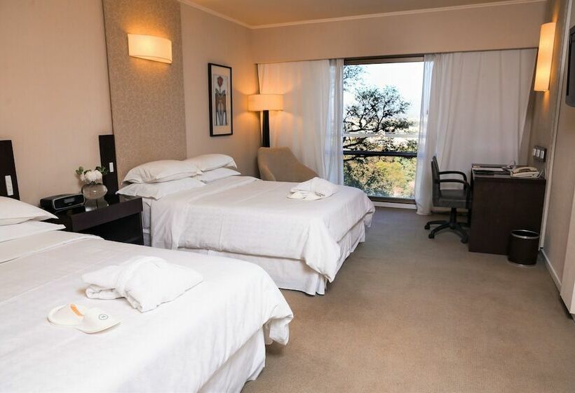 스탠다드 룸 더블 침대 2개, Sheraton Salta
