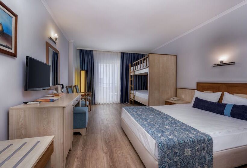 家庭间, Stella Beach All Inclusive