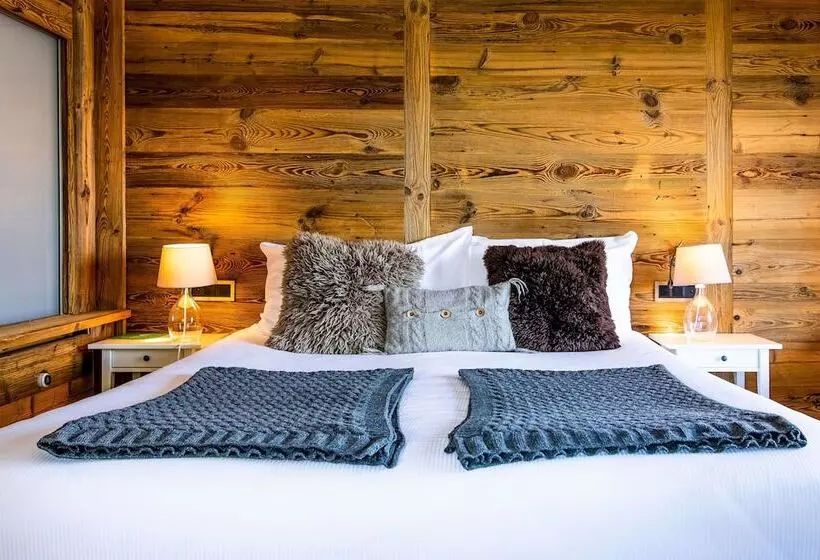 ロイヤルルーム, Hôtel Chalet Royal
