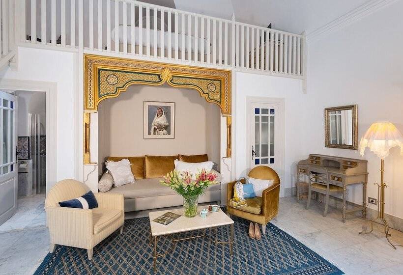 اتاق لوکس, Dar Said