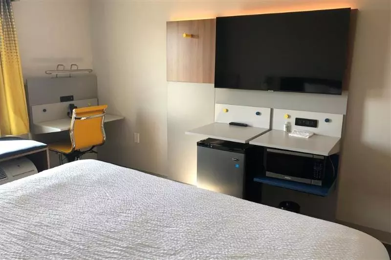 اتاق لوکس, Days Inn By Wyndham Hotel Suites Amman