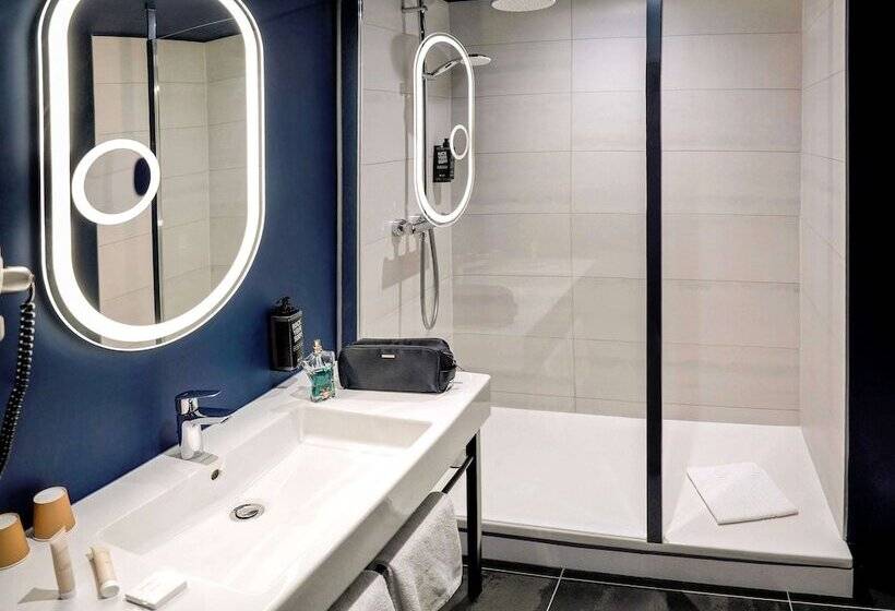 Номер Стандарт, Ibis Pontarlier