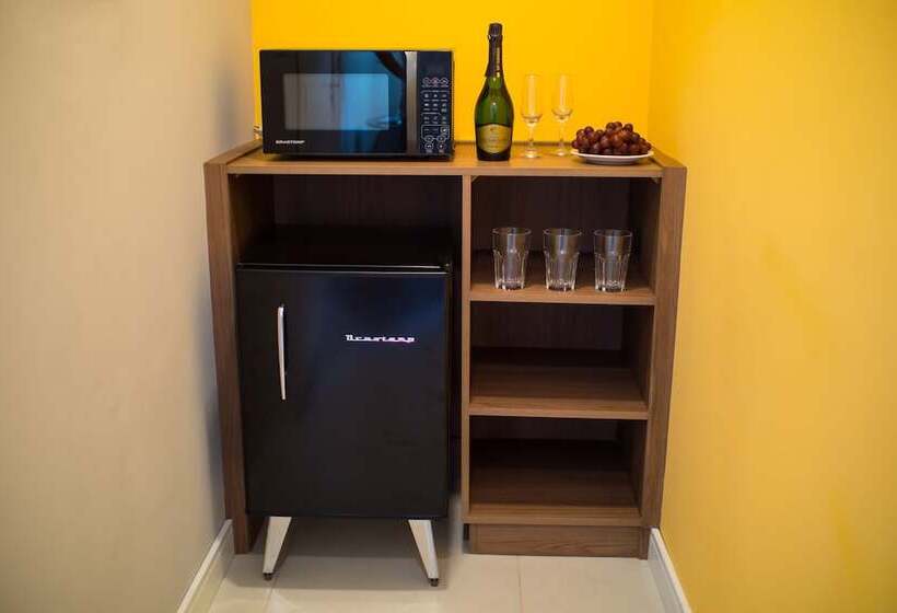 标准三人间, Pousada Do Arvoredo