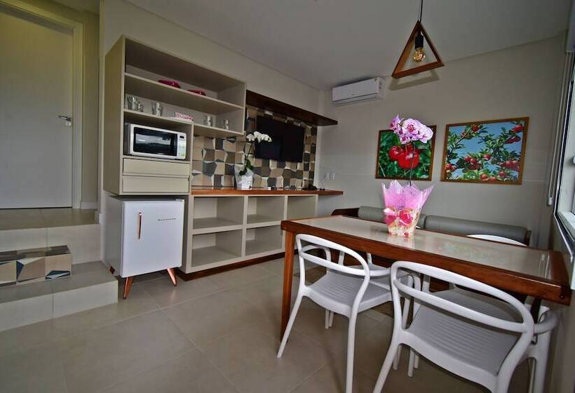 带1个卧室的带海景的公寓, Pousada Do Arvoredo