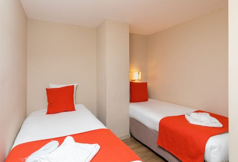 غرفة قياسية رباعية, Sowell Hotels Saint Tropez