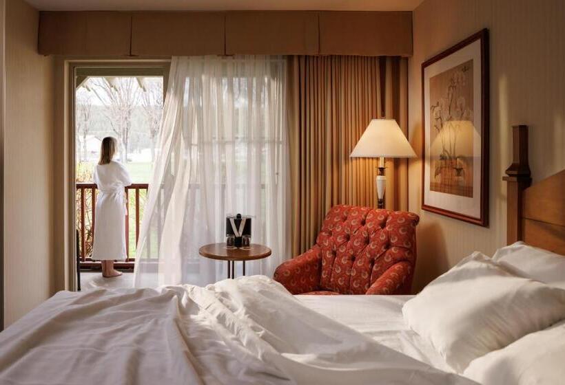 غرفة قياسية, St. Eugene Golf Resort & Casino