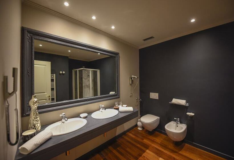 Suite Familiare, The Tuscanian