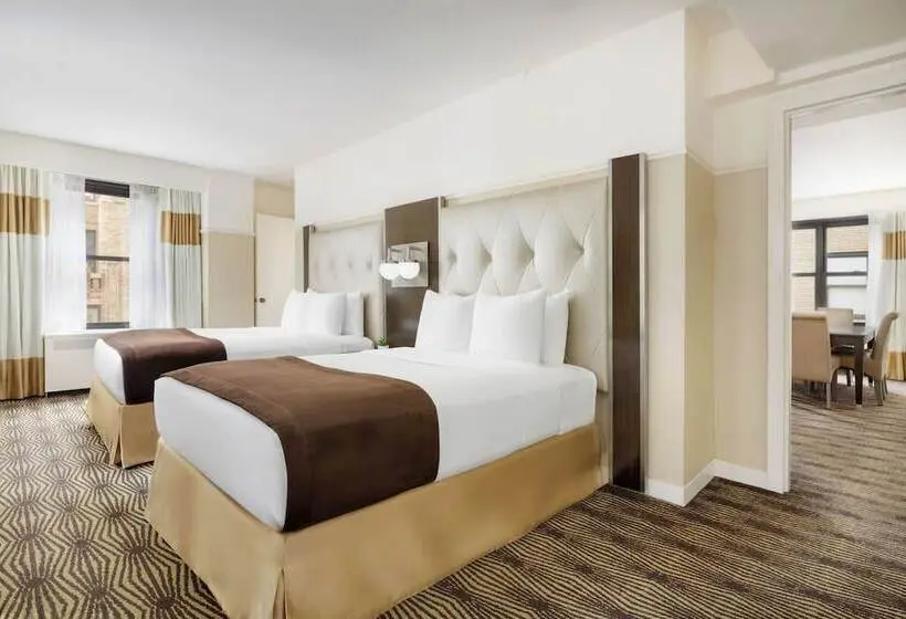 Perhesviitti, The New Yorker Hotel by Lotte Hotels