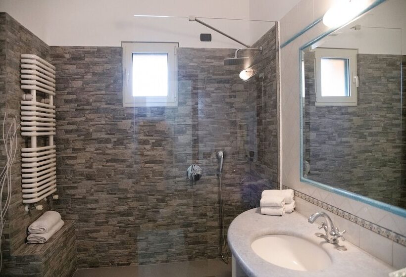 スーペリアールーム, Casale Antonietta