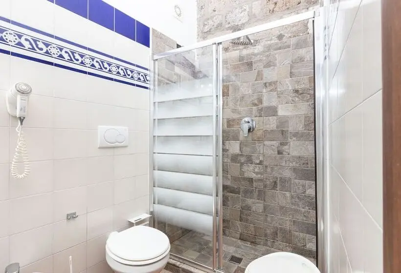اتاق سوپریور, Casale Antonietta