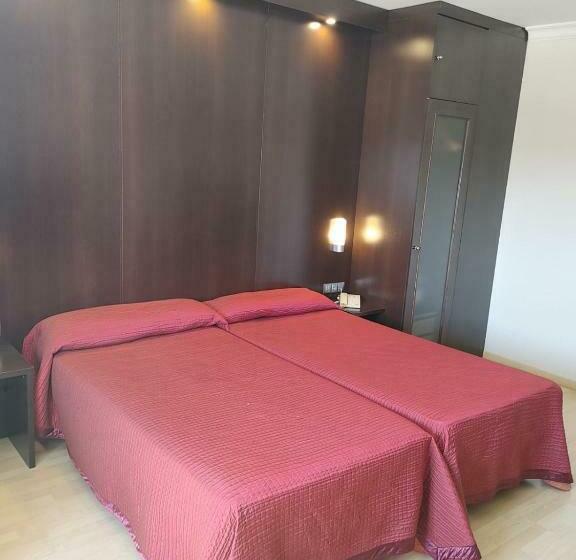 스탠다드 룸, Acosta Centro