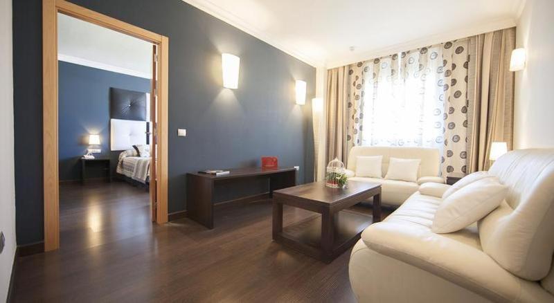 חדר סטנדרט, Acosta Centro