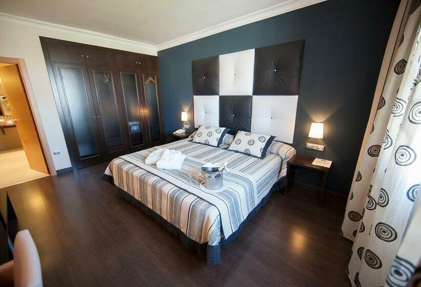 סוויטה, Acosta Centro