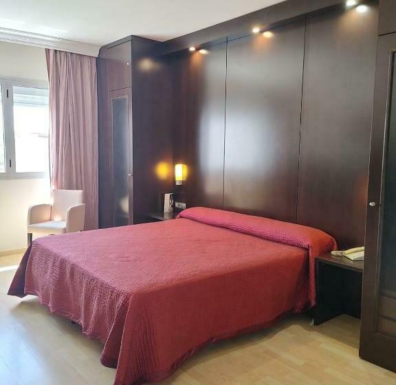 חדר סטנדרט עם מיטת קינג, Acosta Centro