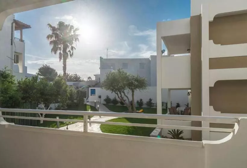 Standard Kolmen Hengen Huone, Agrelli Hotel & Suites