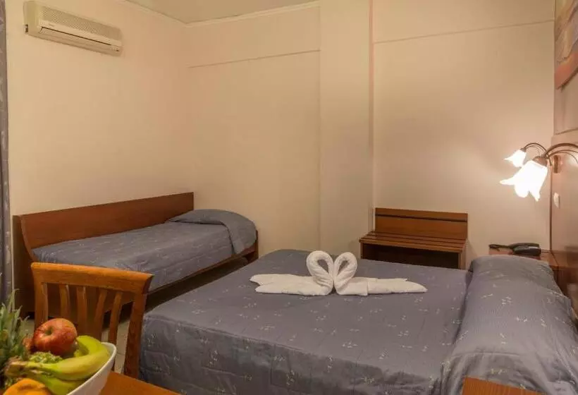 Standard Kolmen Hengen Huone, Agrelli Hotel & Suites