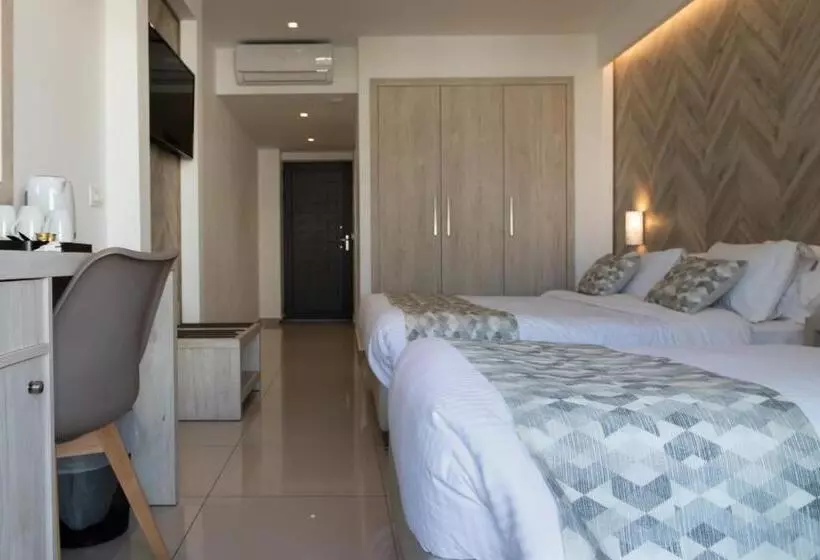 Juniorsviitti, Agrelli Hotel & Suites