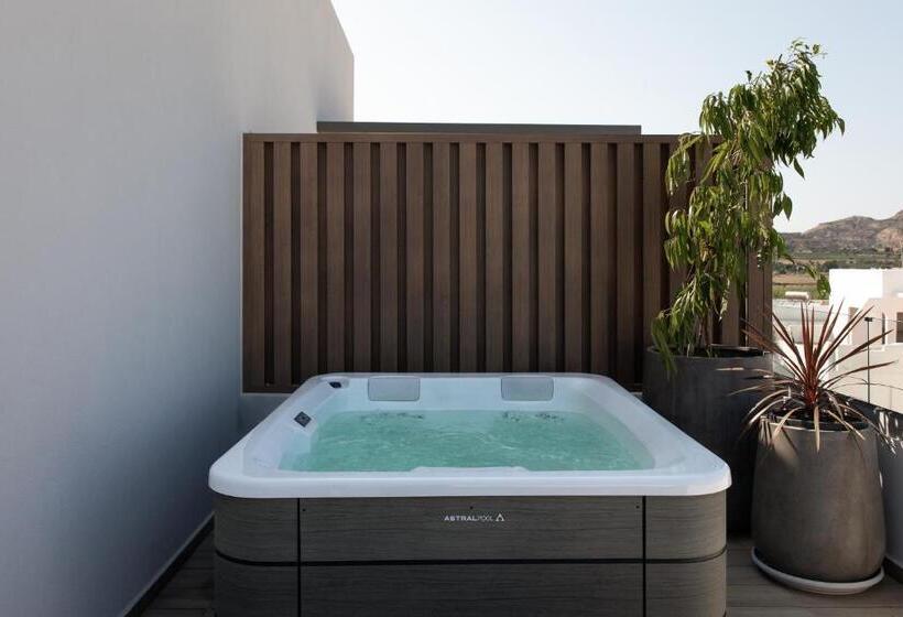 جناح ديلوكس, Agrelli Hotel & Suites