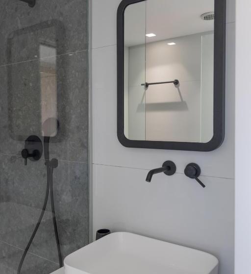 חדר דלוקס לשלושה עם נו לים, Agrelli Hotel & Suites