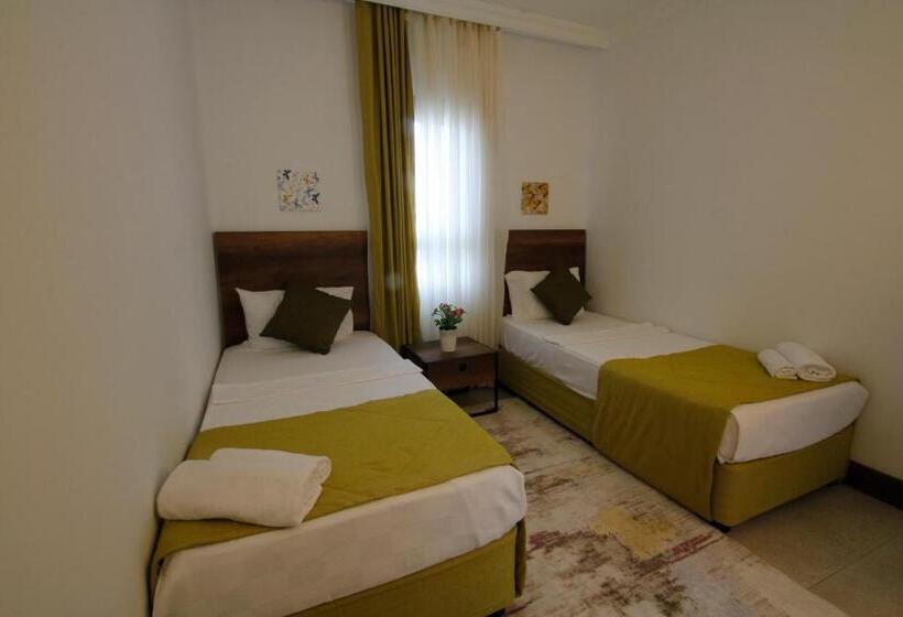 غرفة عائلية, Bitez Garden Life