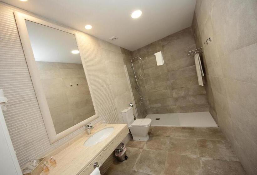 디럭스 룸, Chateau Vinasoro