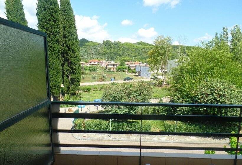 Номер Стандарт, Inomaos