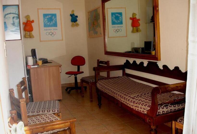 Четырехместный Номер Стандарт, Inomaos