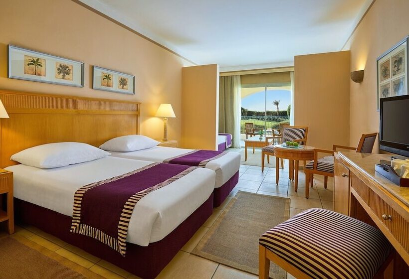 اتاق سوپریور با تخت دو نفره بزرگ, Jaz Makadi Star & Spa