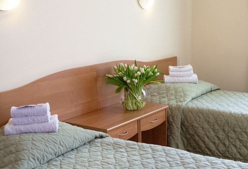 اتاق استاندارد, Maxima Zarya