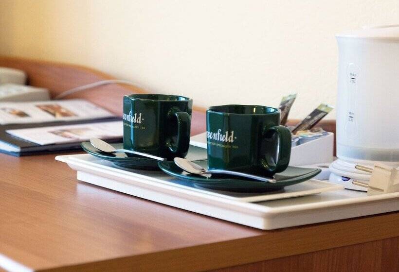 اتاق سوپریور, Maxima Zarya