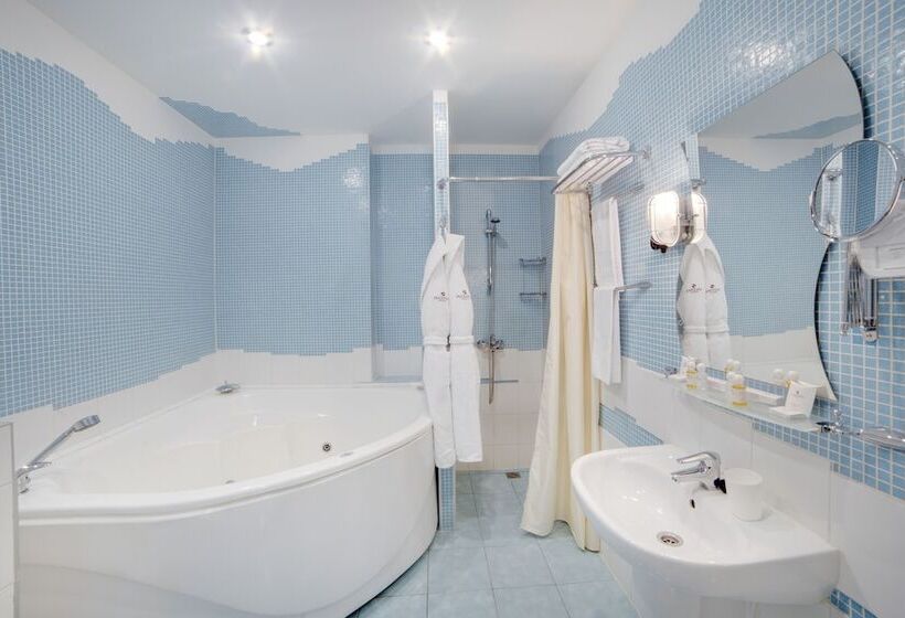 سوییت, Maxima Zarya