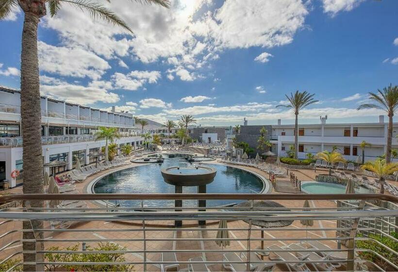 Номер Стандарт Вид на Бассейн, Mirador Papagayo By Livvo