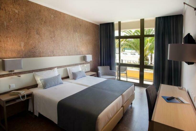 身障者適用スタンダードルーム, Vila Park