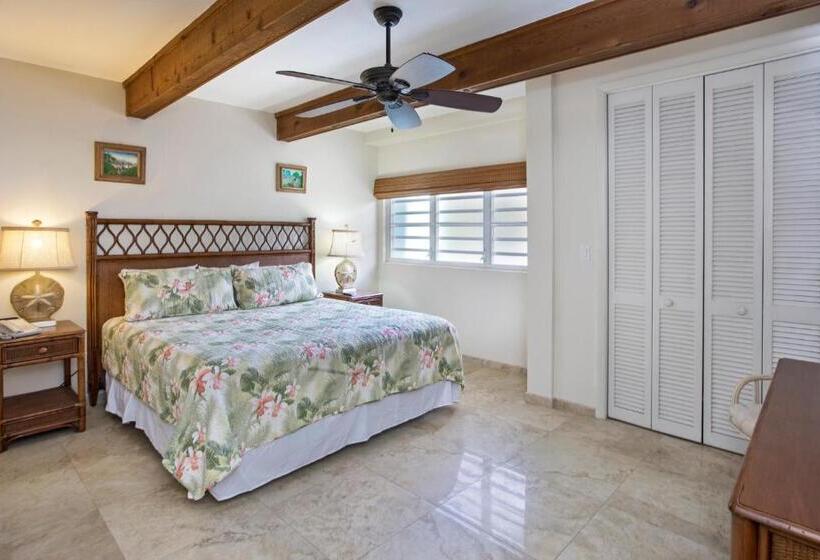 سوئیت با تخت بزرگ, Secret Harbour Beach Resort