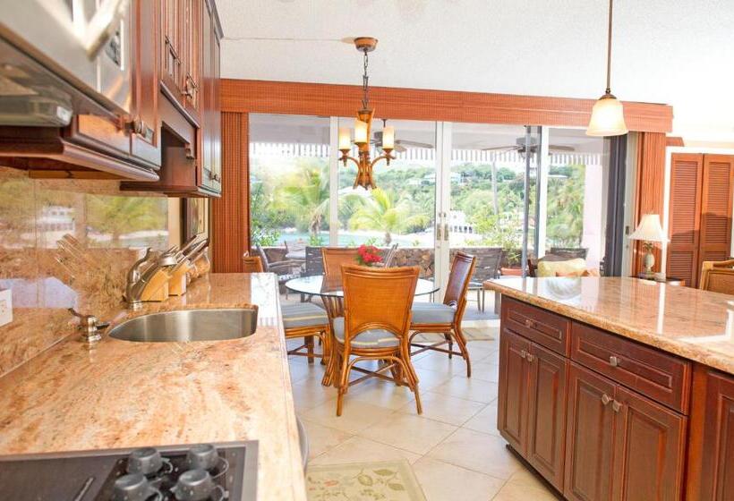 سوئیت 2 خوابه, Secret Harbour Beach Resort