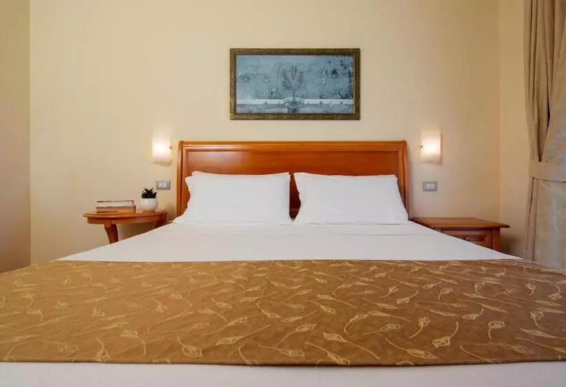 1 Bedroom Apartment Lake View, Domina Borgo Degli Ulivi Garda Lake