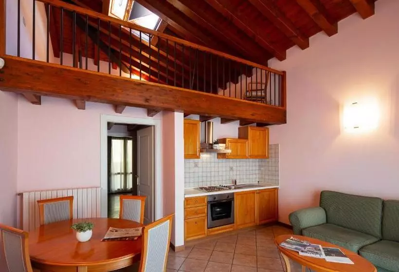 آپارتمان دوبلکس 1 خوابه, Domina Borgo Degli Ulivi Garda Lake