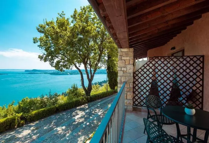 اتاق استاندارد, Domina Borgo Degli Ulivi Garda Lake