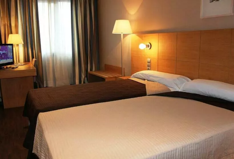 اتاق خانوادگی, Eurohotel Castellón