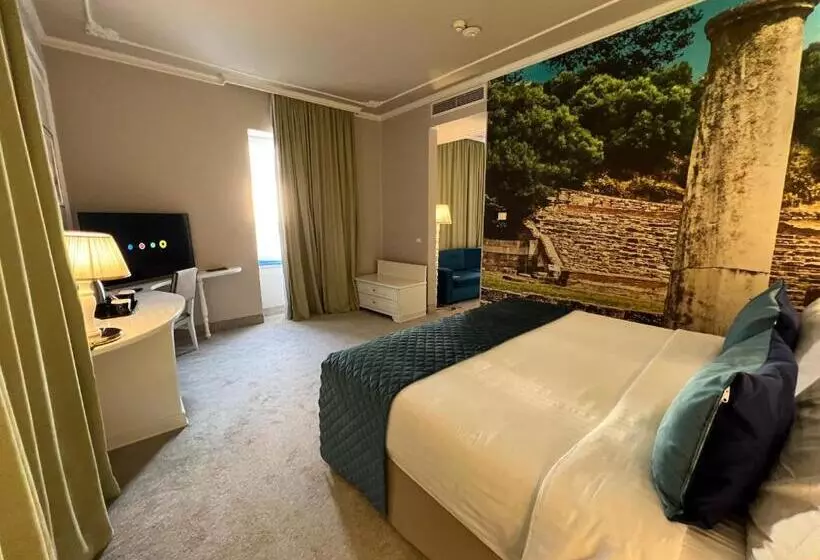 سوییت جونیور با چشم‌انداز دریا, Adriatik Hotel, Bw Premier Collection