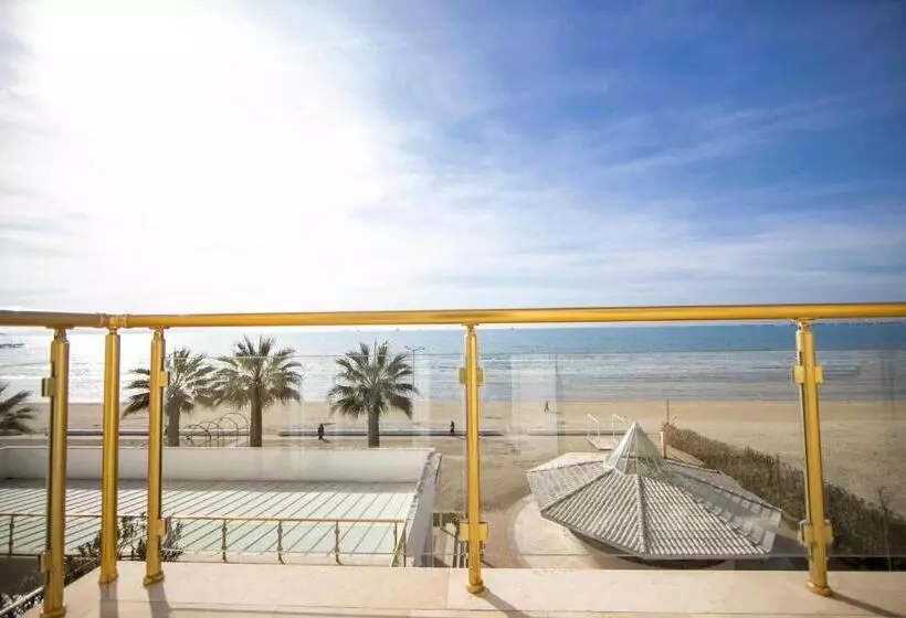 سوییت جونیور با چشم‌انداز دریا, Adriatik Hotel, Bw Premier Collection