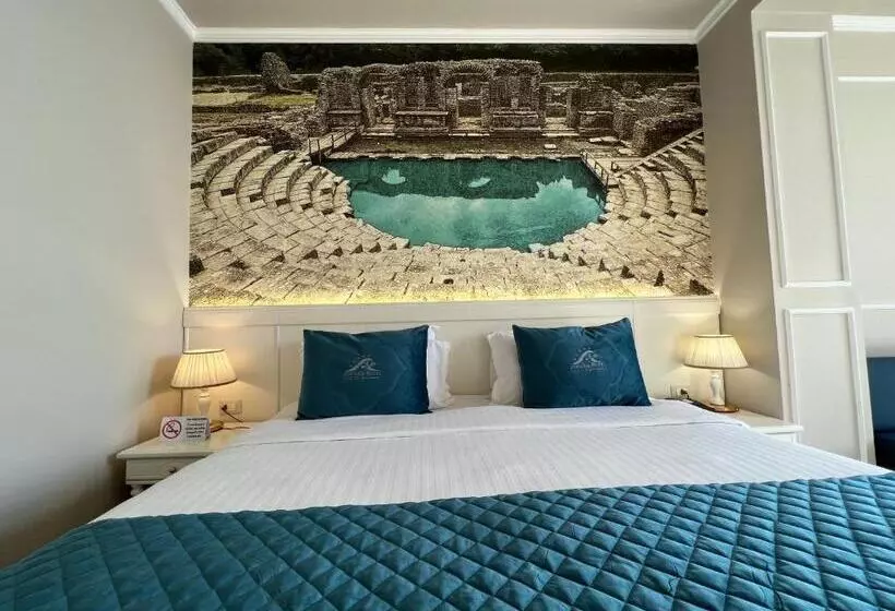 اتاق اجرایی با تخت بزرگ, Adriatik Hotel, Bw Premier Collection