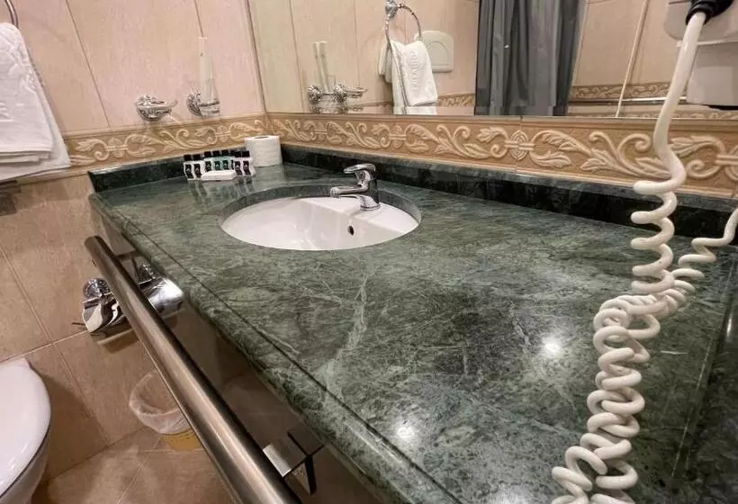اتاق استاندارد برای معلولان, Adriatik Hotel, Bw Premier Collection