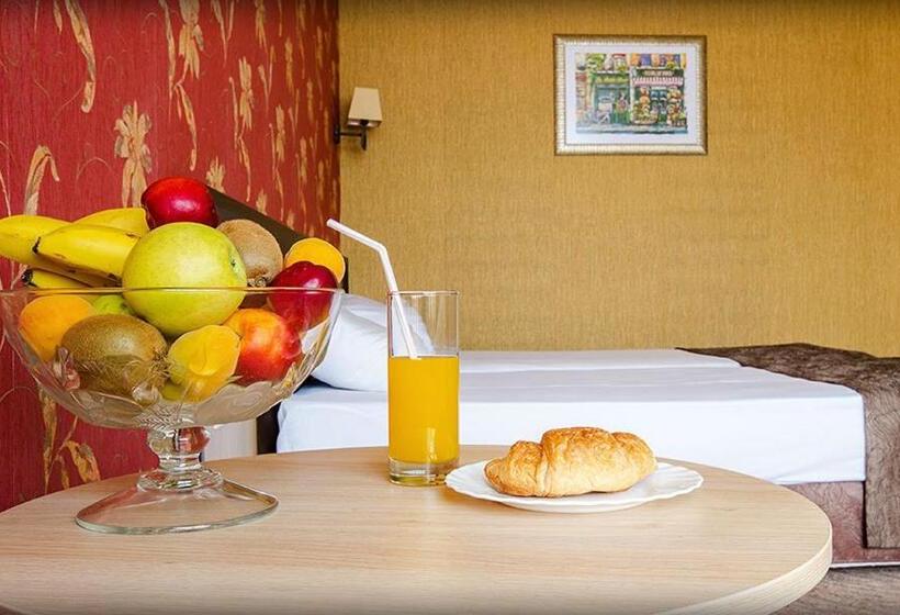 침실 1개 아파트, Alliance